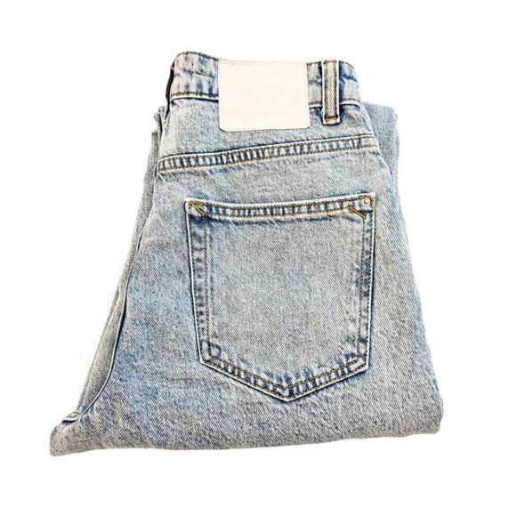 Zara Blue Acid Wash Light Denim Mom Jean Size 4 - Picture 1 of 7